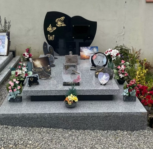 Monument Caveau Bas 2