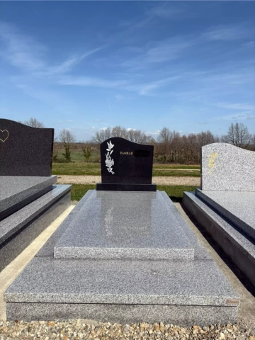 Monument Caveau Bas Simple